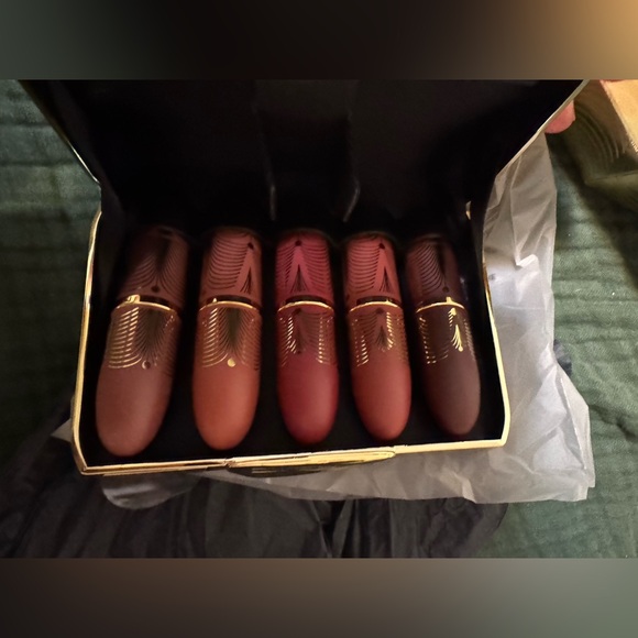 NWT MAC 5 Pc Gold Standard MATTE LIPSTICK - Picture 4 of 6